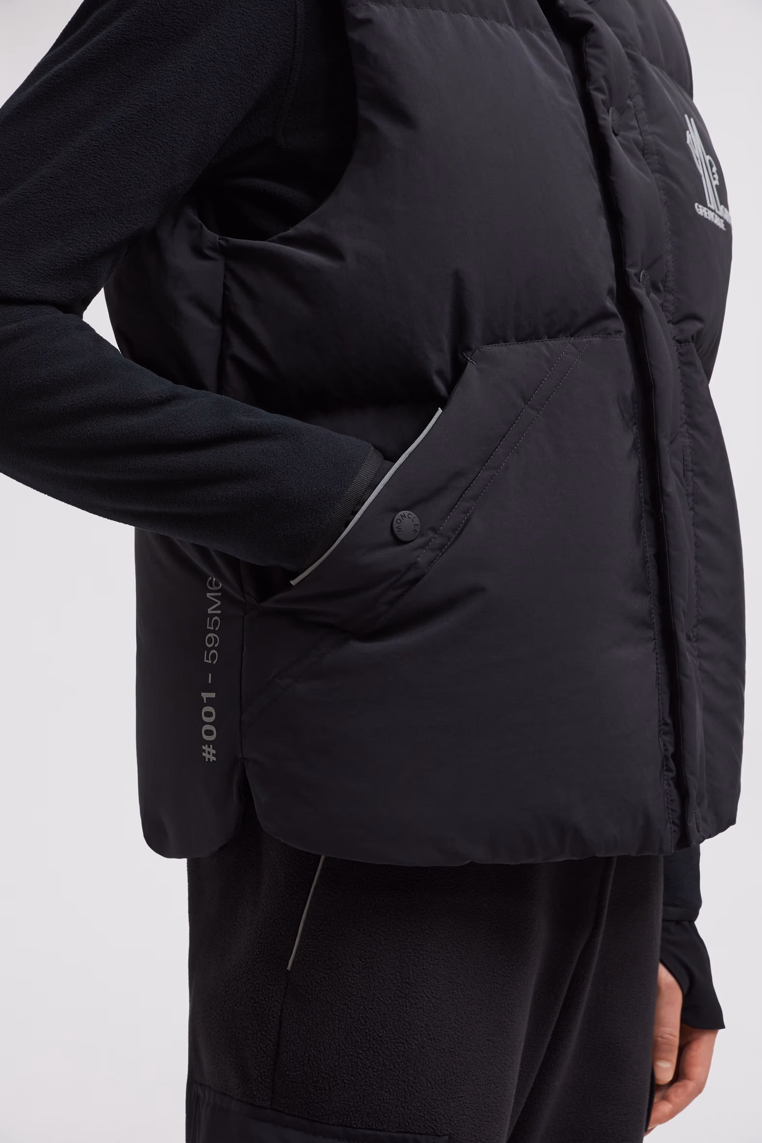 Baldy Hooded Down Vest Men Black Moncler 6